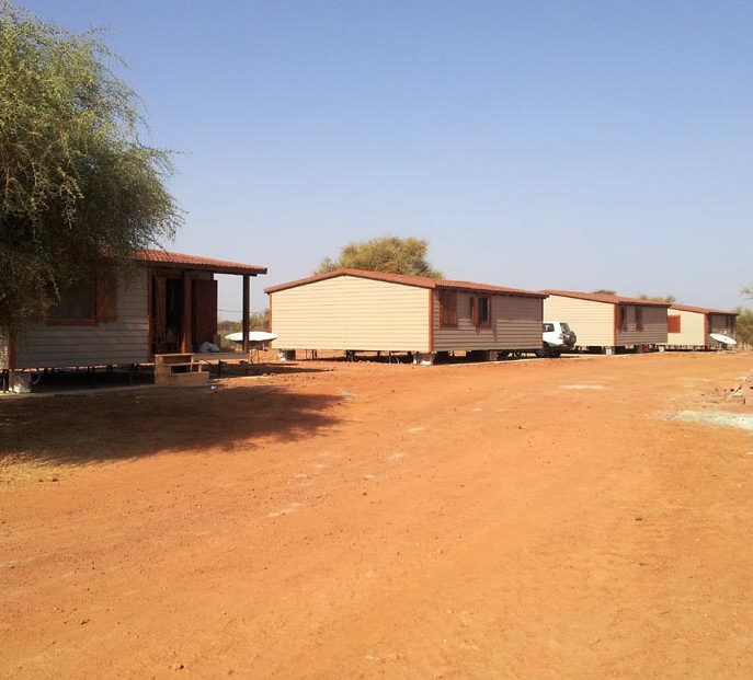 Montaje de casas prefabricadas en Senegal