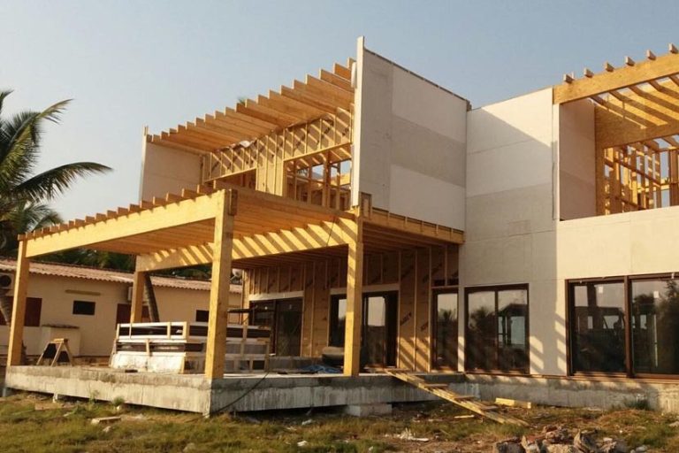 Construcción de vivienda prefabricada en Angola